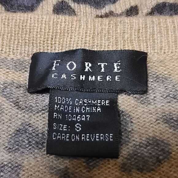 Forte Cashmere Leopard Print Crewneck Sweater Small - Picture 4 of 4